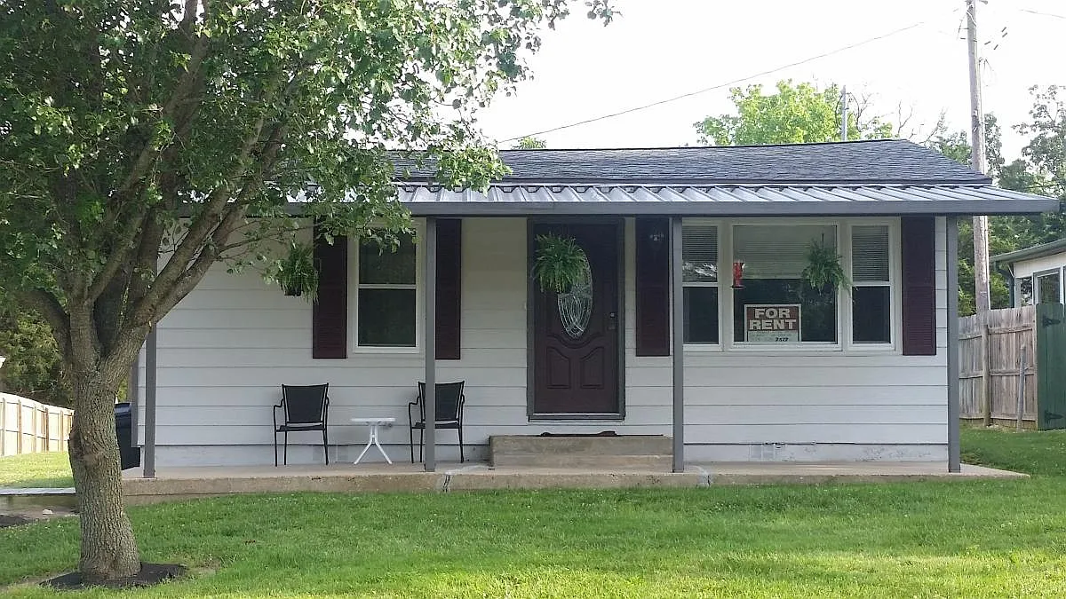 109 Smith Lane — Photo 1