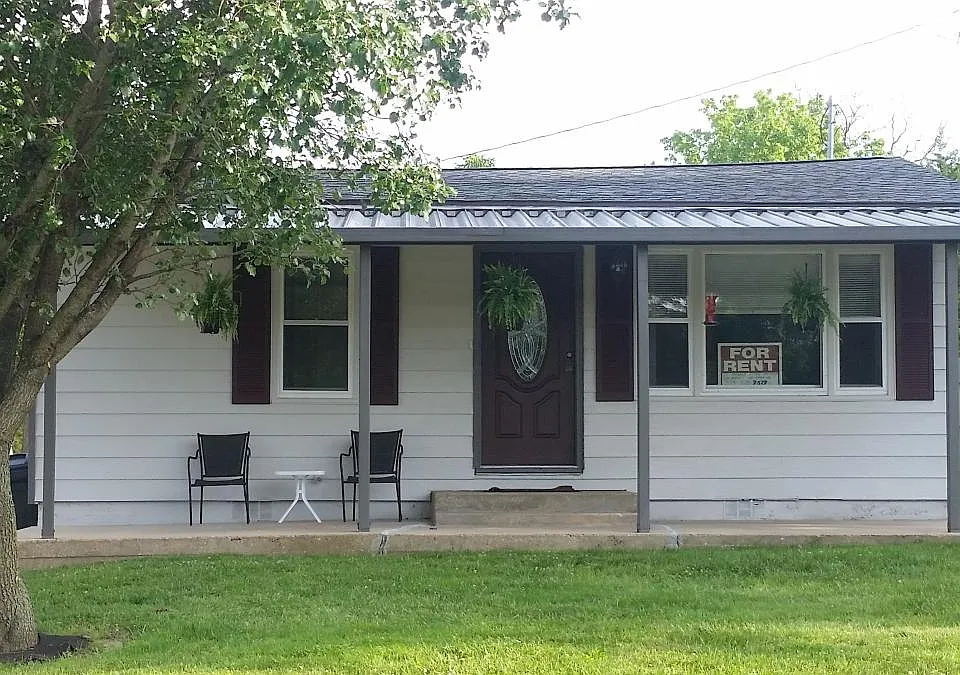 109 Smith Ln