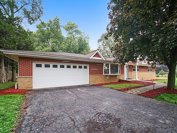 3rd image of 11852 W Josephine Dr