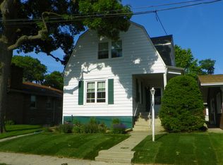 9609 S Robertson Ave, Oak Lawn, IL 60453