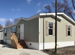 229 Pine Ln, Justice, IL 60458