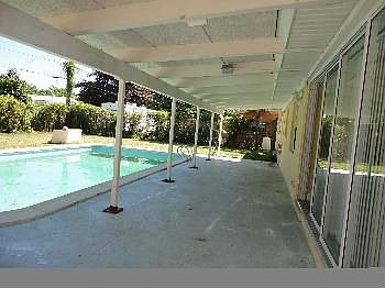 5th image of 3139 Collin Dr