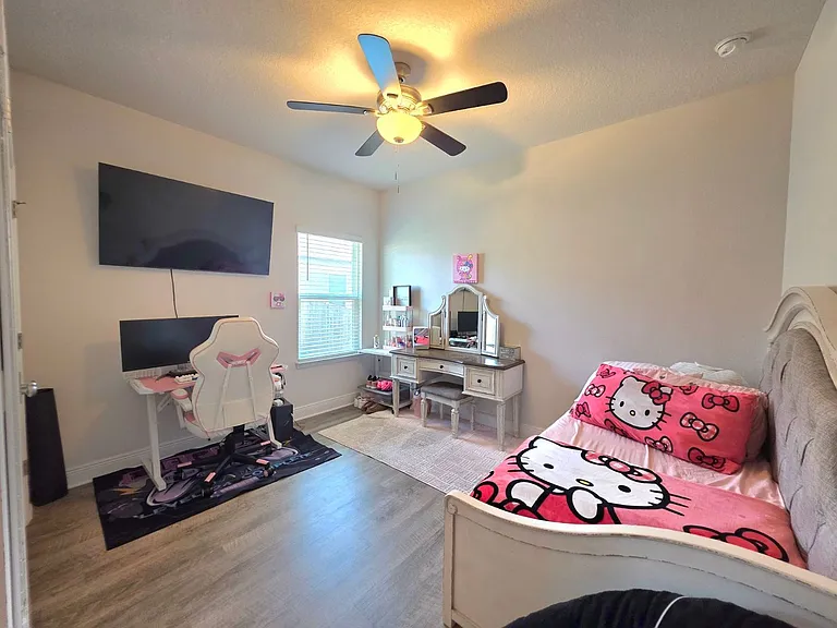 8055 Silver Maple Dr — Photo 17