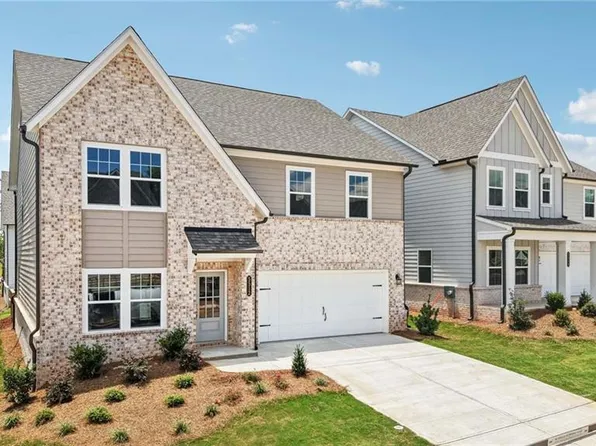 5512 Coalie Trce, Flowery Branch, GA 30542