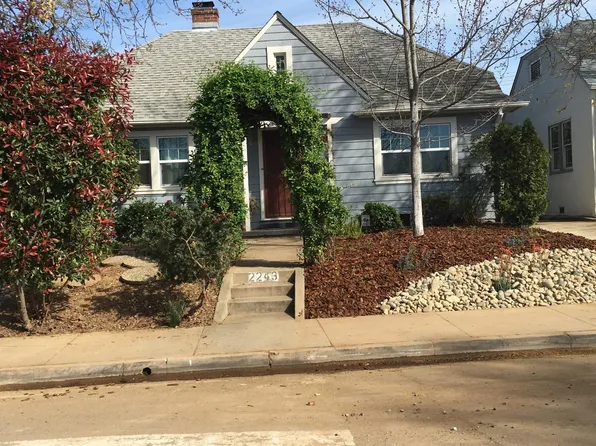 2243 36th St, Sacramento, CA 95817