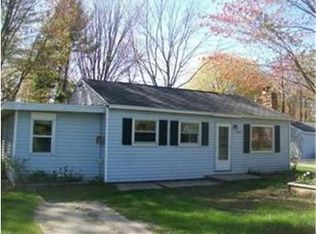 6985 Wood Rd, Norton Shores, MI 49444