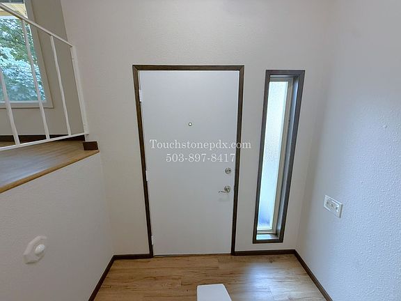 2nd image of 120 SE 176th Pl #124