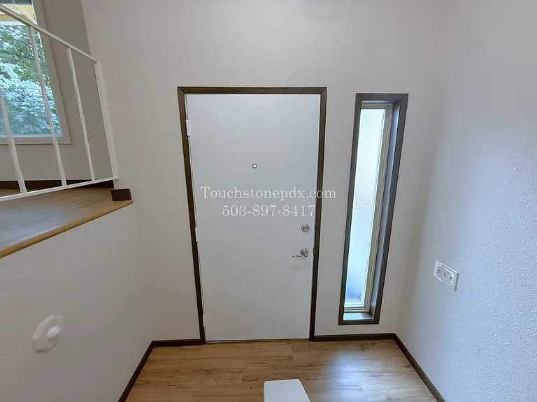 120 SE 176th Pl — Photo 2