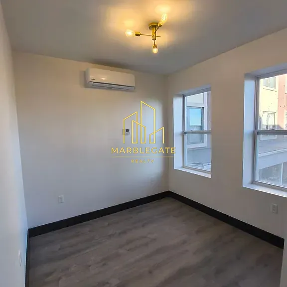 11 Thomas St #1BB — Photo 6