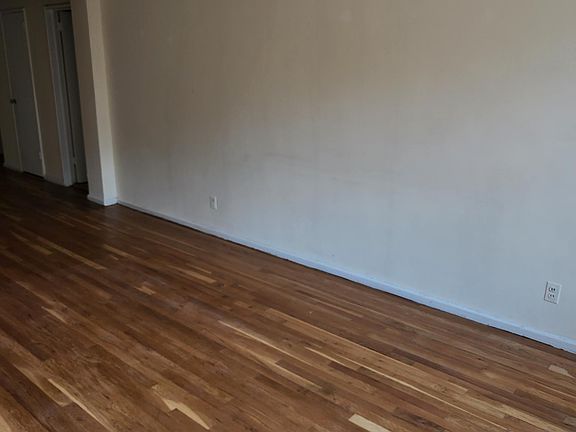 5th image of 700 Scarsdale Ave #593