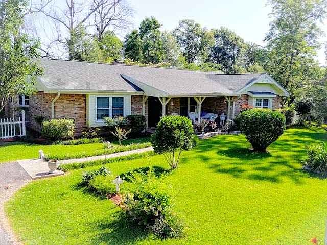 1st image of 9133 Dogwood Dr