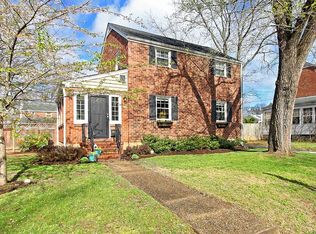 4531 Henderson Rd, Arlington, VA 22203