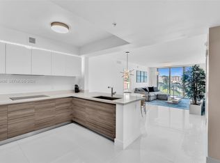 Parque Towers, Sunny Isles Beach, FL 33160
