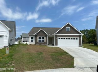 204 Sequoia Dr, Greenville, NC 27858