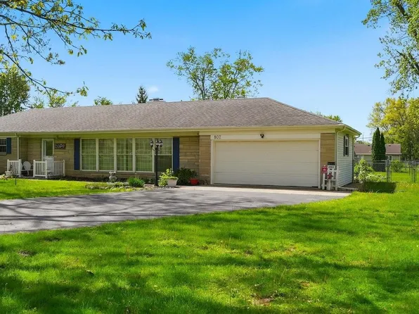 807 Ludwig Park Dr, Fort Wayne, IN 46825