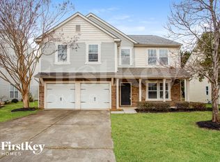 3011 Sweetspire Rd, Charlotte, NC 28215