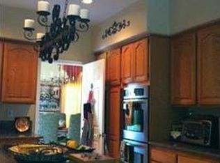 24515 Ebelden Ave, Santa Clarita, CA 91321
