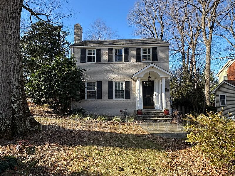 1st image of 900 N Livingston St
