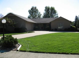 21837 Little Brook Way, Strongsville, OH