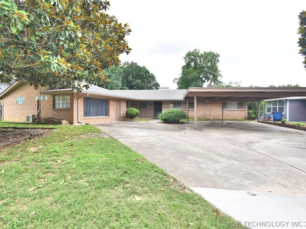 4659 E 55th Pl, Tulsa, OK 74135