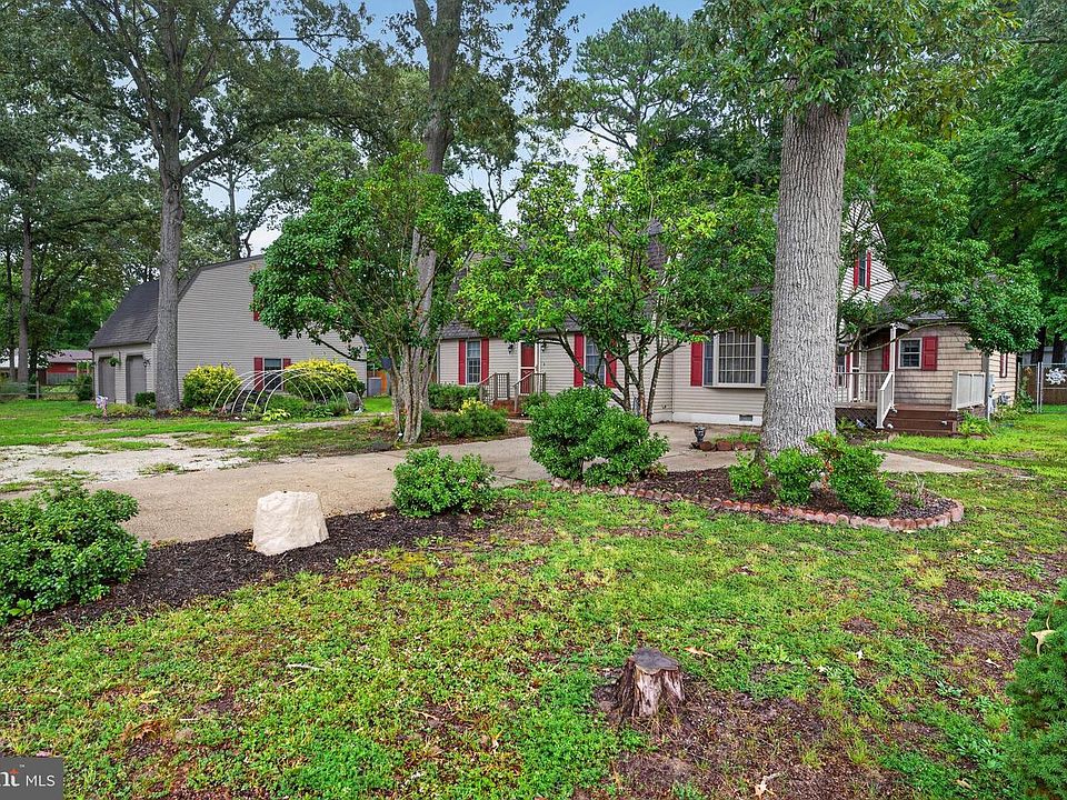 1st image of 26093 Autumn Rd
