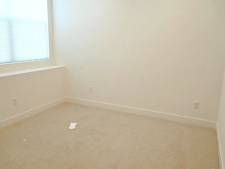 4260 S Crisanta Privado — Photo 16