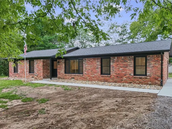 14832 E 2400 North Rd, Danville, IL 61834
