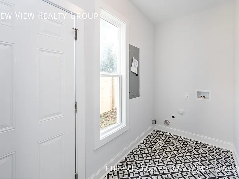 805 Rodey Ave — Photo 16
