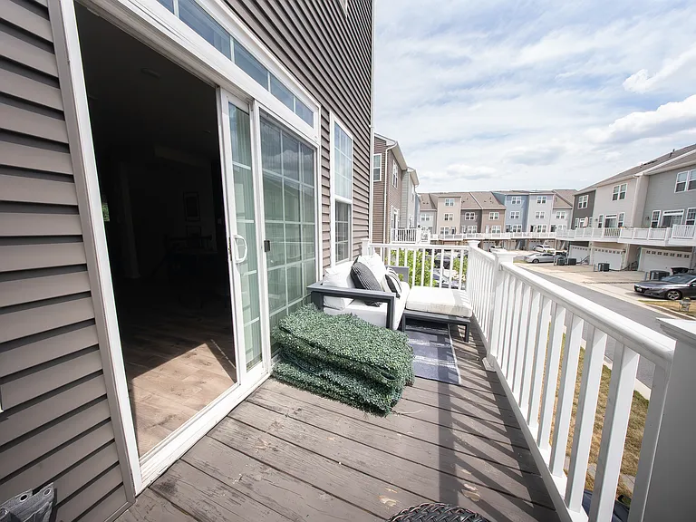 OPEN DECK