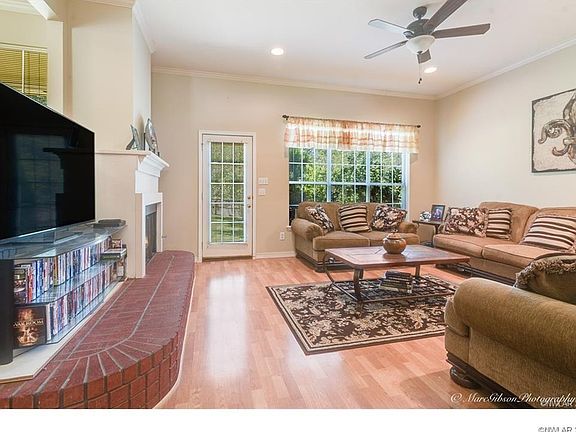 5th image of 5010 Beechwood Hills Dr
