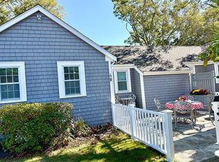 432 Sea St #4B, Hyannis, MA 02601