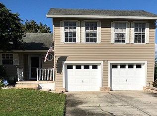 1628 Yellow Brick Rd, Astor, FL 32102