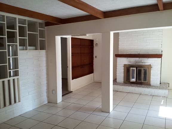 4th image of 7795 Loomis St