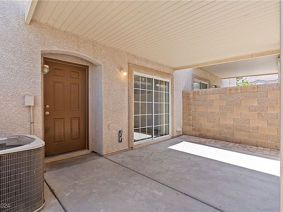2nd image of 1603 Xanadu Dr