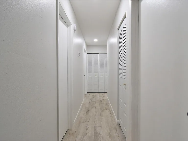 6550 Country Wood Way — Photo 24