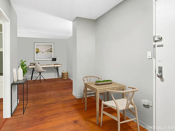 2nd image of 191 Willoughby St APT 2N
