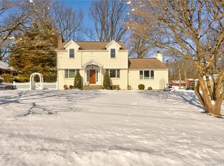 43 Kensington Rd, Stamford, CT 06905