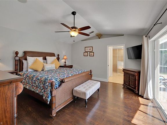 4th image of 1013 Tivoli CT