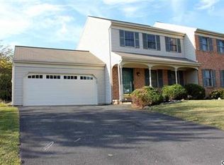 203 Farmland Dr, Elizabethtown, PA 17022
