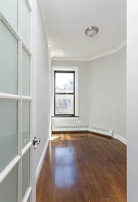 Rented by Compass | media 19