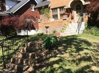 2484 Hartland Ave, Saint Louis, MO