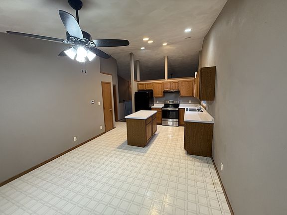 Kitchen and dining area