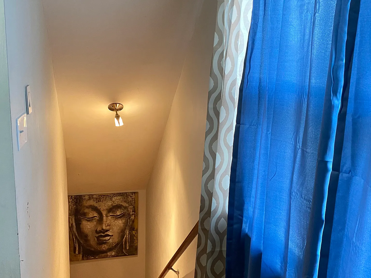 2 bed, 1200 sqft, $1,800 — Photo 1
