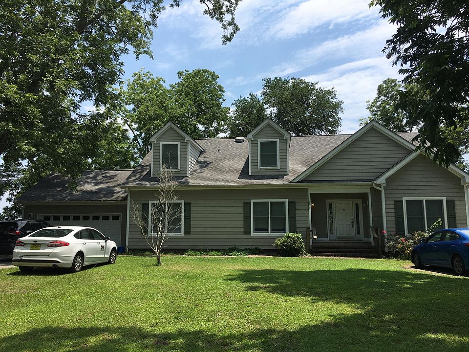 1st image of 120 Riverview Dr
