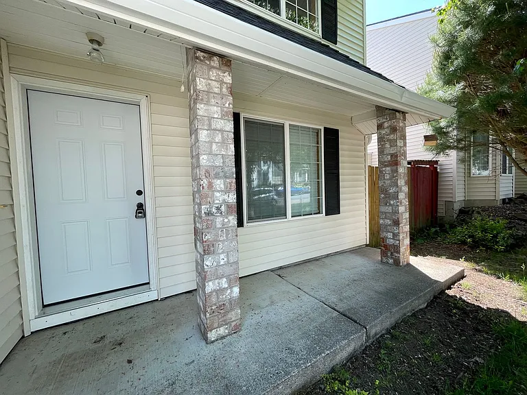 17226 NW Millbrook St — Photo 37