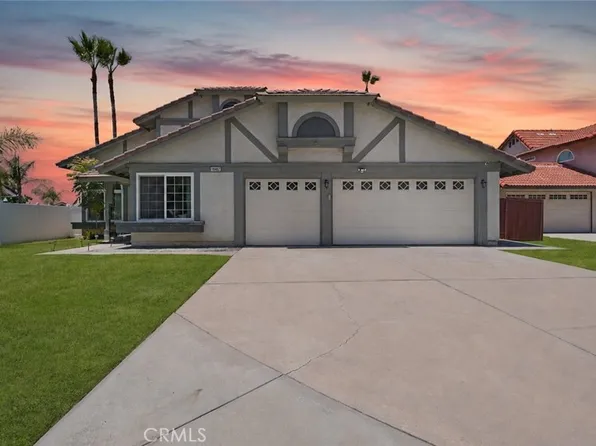 10462 Sagecrest Dr, Moreno Valley, CA 92557
