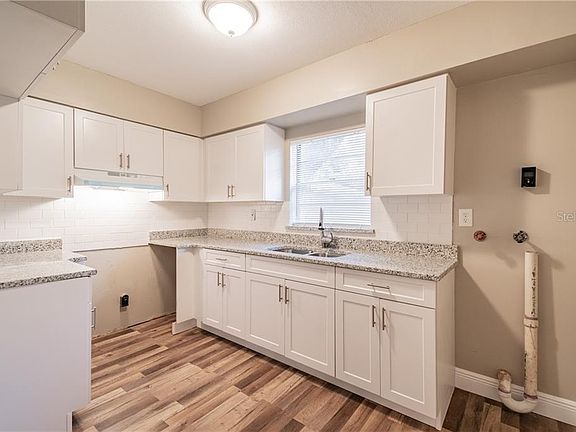5th image of 3108 E 15th Ave