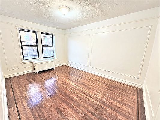 5th image of 660 E 242nd St APT 3H