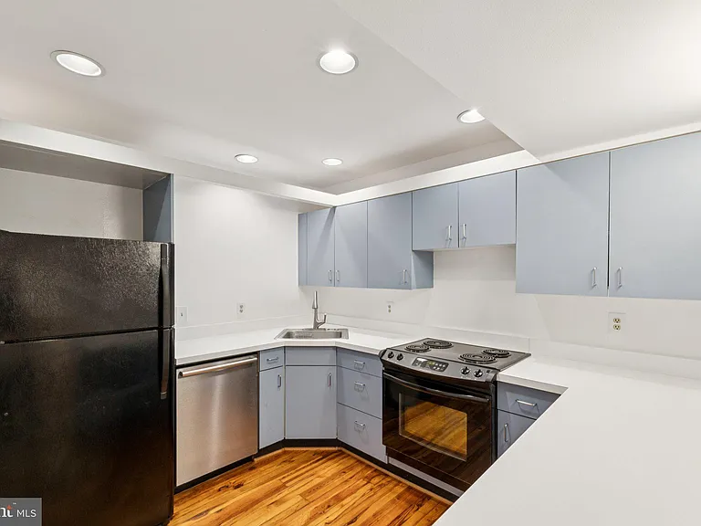 4707 Connecticut Ave NW #211 — Photo 28