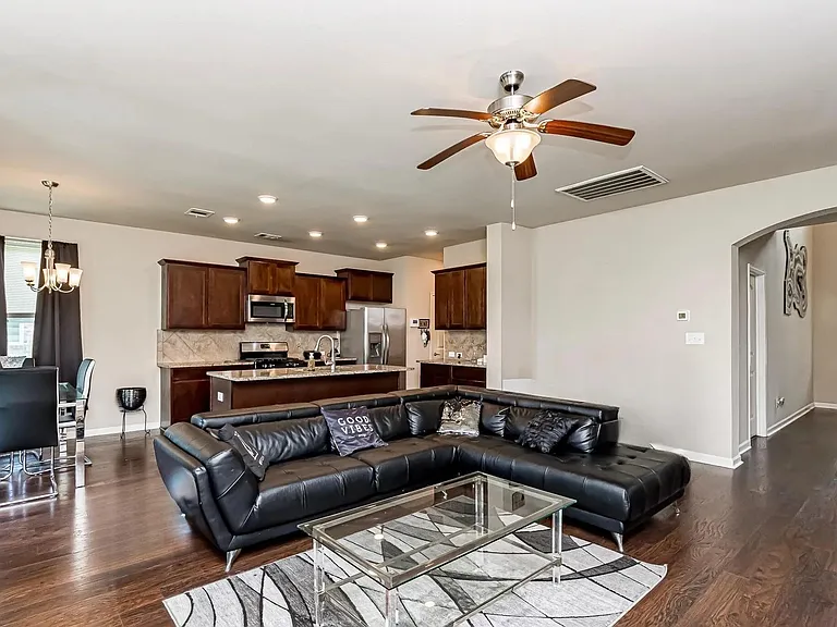 39405 Legacy Lake Dr — Photo 8